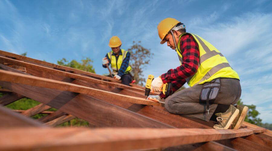 Professional Flat Roofing Installation services in Kingman, ME
